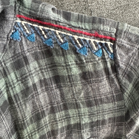 Johnny Was 3J Workshop Plaid Flannel Embroidered  Maxi Shirt Dress size S - Picture 6 of 11